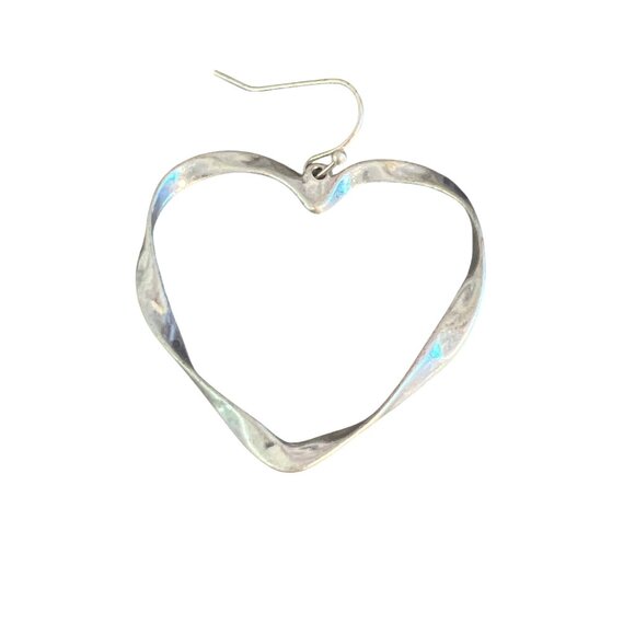 Vintage Silver Tone Heart Hoop Dangle Earrings Twisted Hammered Hook 2" Estate - Picture 3 of 5
